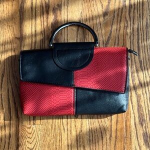 Elegant Black and Red Women's Handbag
